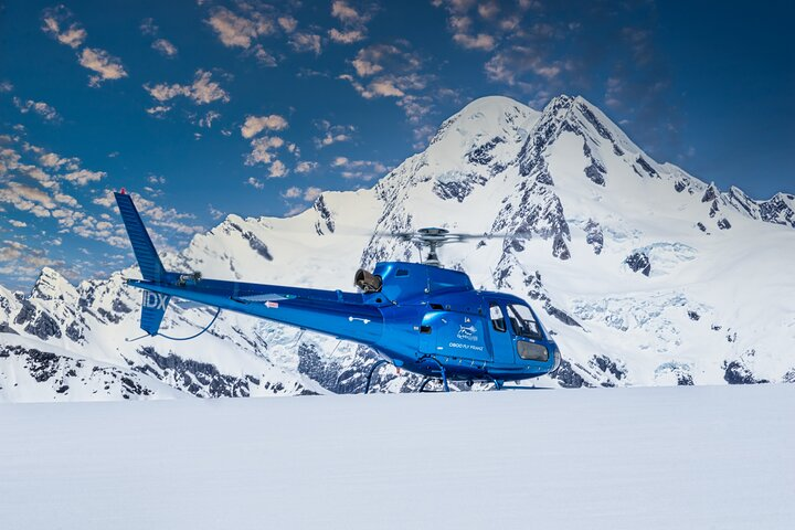 Pilot’s Choice: 2 Glaciers & Snow Landing - 35min - Photo 1 of 8